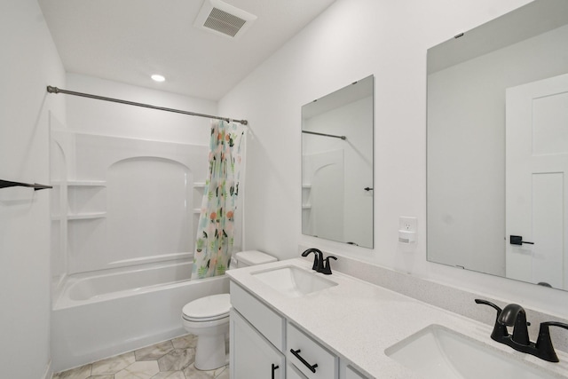 5173 Useppa Trl, Woodbury, MN 55129 - full bath with shower / tub combo with curtain, double vanity, and recessed lighting