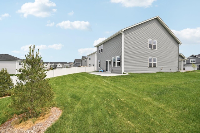5173 Useppa Trl, Woodbury, MN 55129 - back of property with a patio area