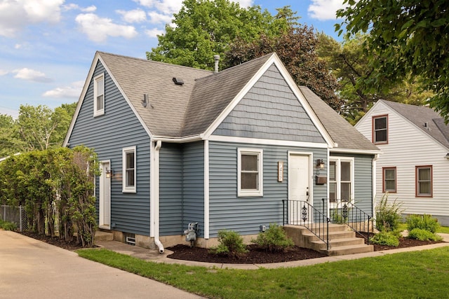 7417 Colfax Ave S, Richfield, MN 55423 - view of front of property featuring a shingled roof