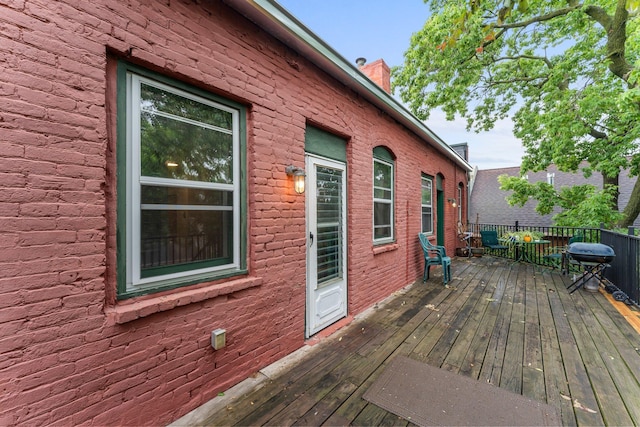 546 Laurel Ave Unit 6, Saint Paul, MN 55102 - wooden terrace featuring area for grilling