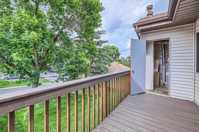 2060 Pathways Dr Unit 13, Saint Paul, MN 55119 - view of wooden deck