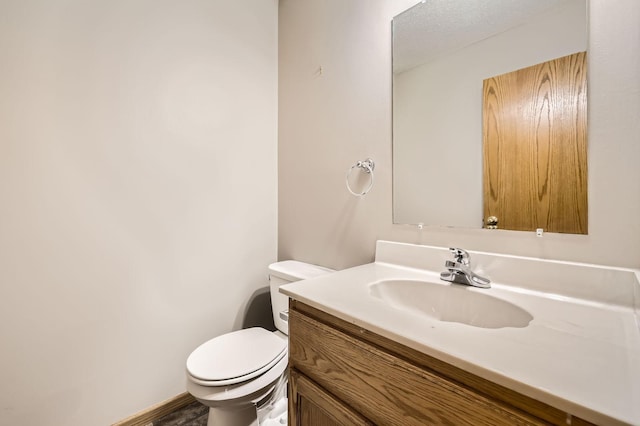 1127 Ridgestone Pl, Buffalo, MN 55313 - bathroom featuring vanity and toilet