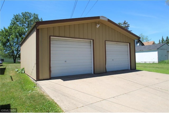 132 4th Ave N, Waite Park, MN 56387 - view of detached garage