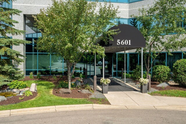 5601 Smetana Dr Unit 418, Minnetonka, MN 55343 - photo 23