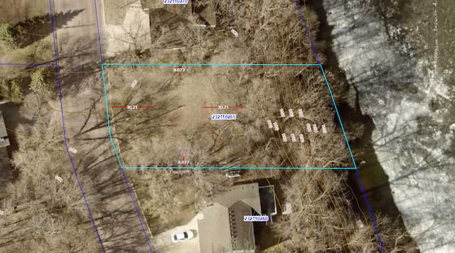 647 Shoreacres Dr, Fairmont, MN 56031 - photo 2
