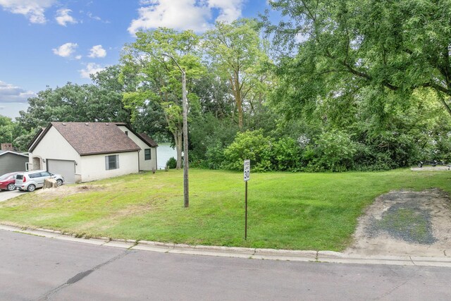 647 Shoreacres Dr, Fairmont, MN 56031 - photo 4