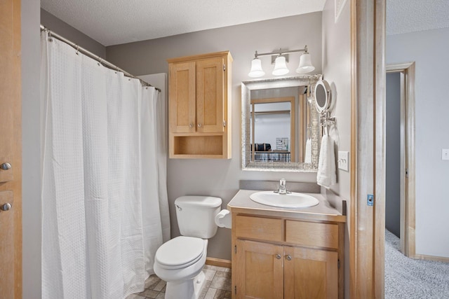 19470 Zumbro Ct NW, Elk River, MN 55330 - full bath with toilet, vanity, a textured ceiling, baseboards, and a shower with curtain