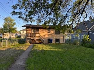 905 Fuller Ave, Saint Paul, MN 55104 - view of back of house