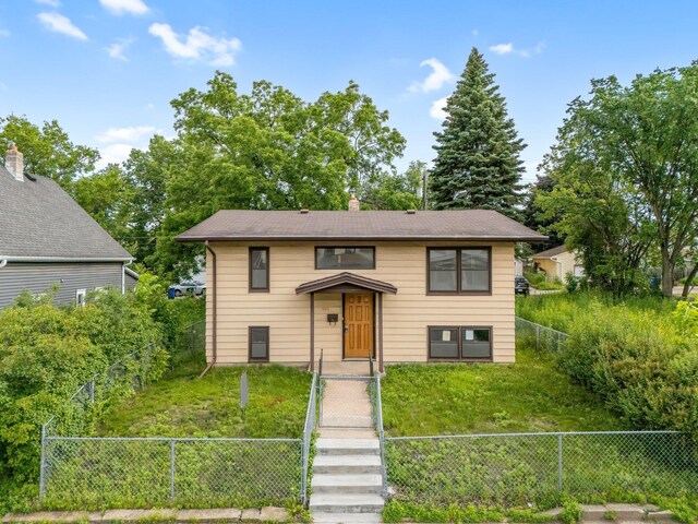 905 Fuller Ave, Saint Paul, MN 55104 - photo 27