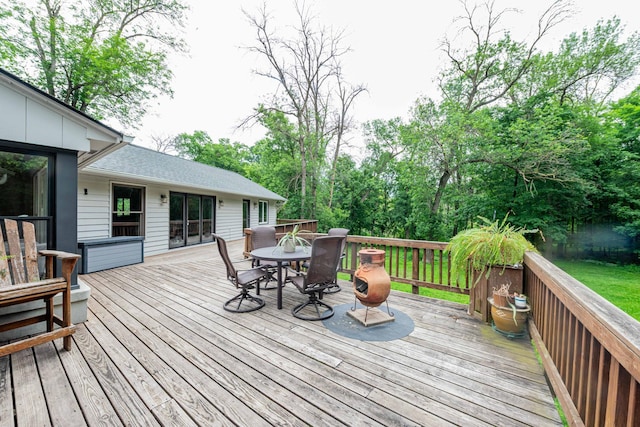 840 Shore Dr W, Orono, MN 55364 - deck with outdoor dining space