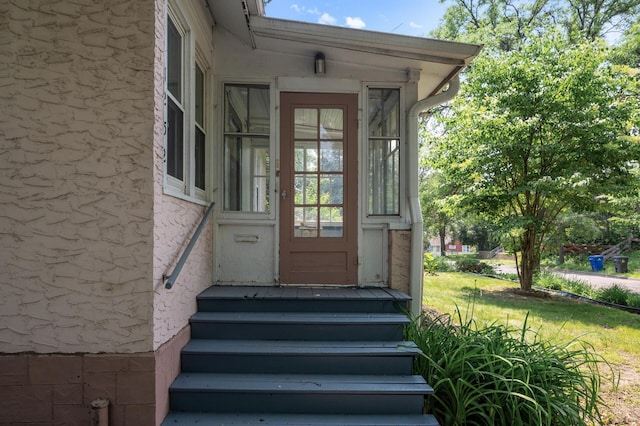 1252 Arkwright St, Saint Paul, MN 55130 - doorway to property