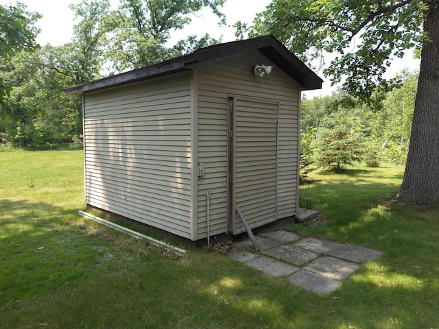 7047 Kingfisher Ln NE, Frohn Twp, MN 56601 - view of shed