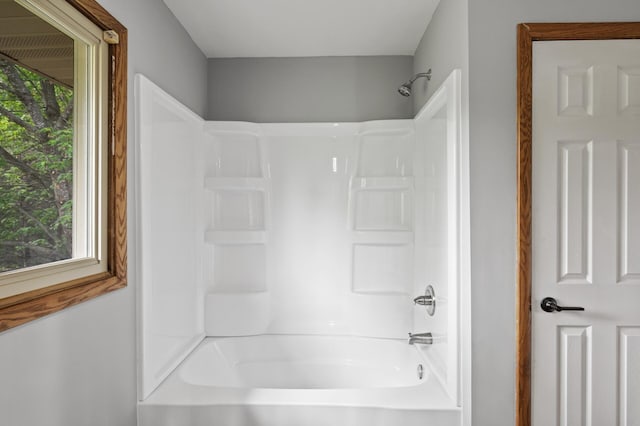 15429 Ramsey Blvd NW, Ramsey, MN 55303 - full bathroom featuring shower / bath combination