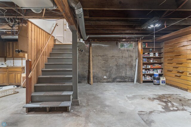 709 9th St, Hawley, MN 56549 - below grade area featuring stairway
