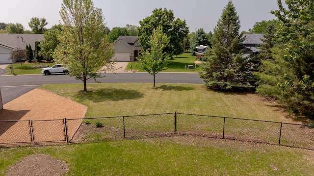 217 Hickory Ln E, Shakopee, MN 55379 - view of yard