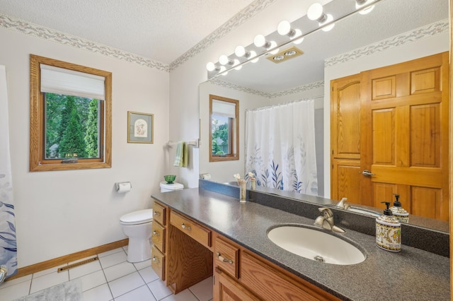 3049 12th St NW, New Brighton, MN 55112 - full bath featuring vanity, a textured ceiling, baseboards, tile patterned floors, and toilet