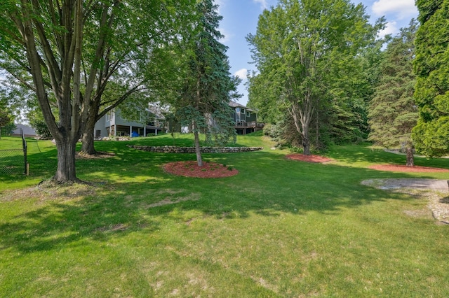 3049 12th St NW, New Brighton, MN 55112 - view of grassy yard