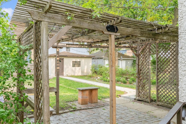 2505 Pleasant Ave, Minneapolis, MN 55404 - view of patio / terrace with a pergola and an outdoor structure