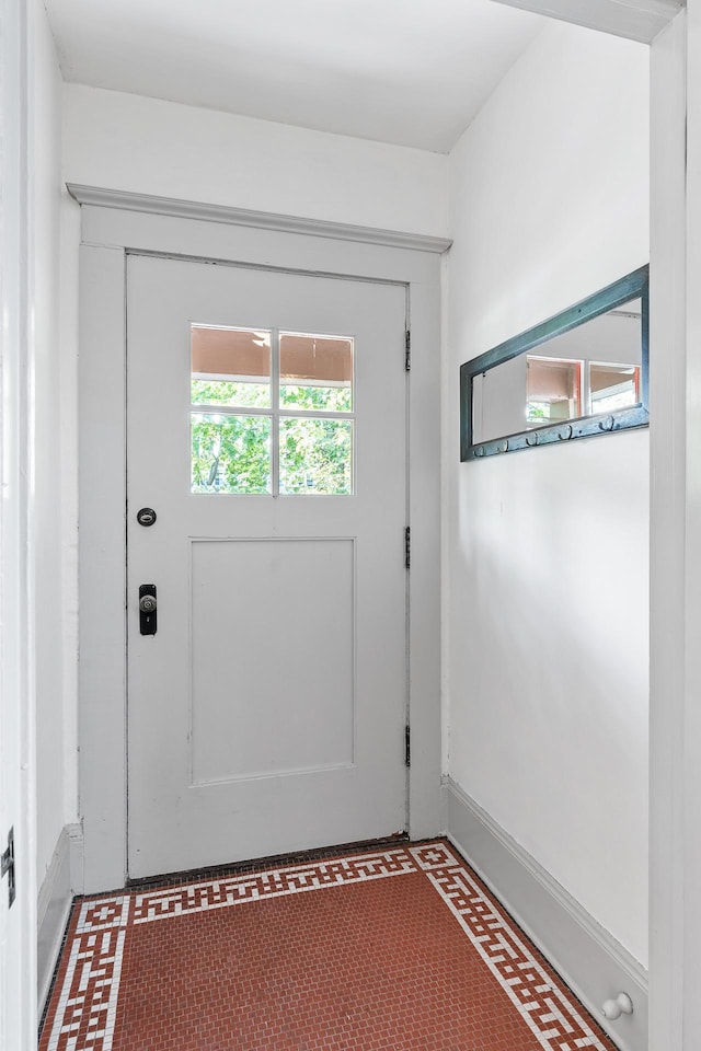 2505 Pleasant Ave, Minneapolis, MN 55404 - view of doorway
