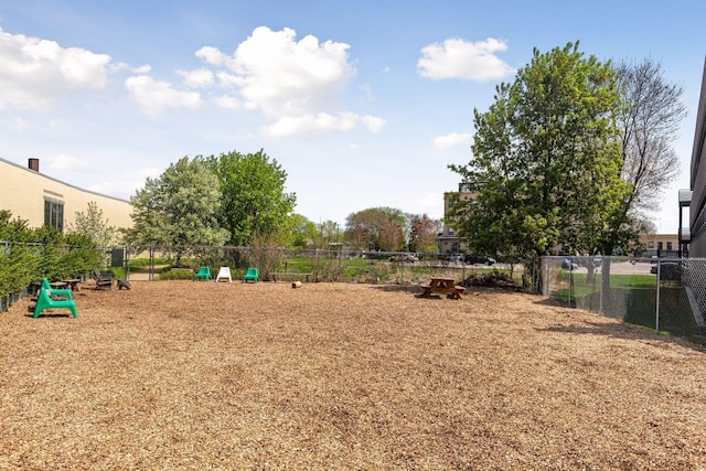 730 Stinson Blvd Unit 425, Minneapolis, MN 55413 - view of home's community