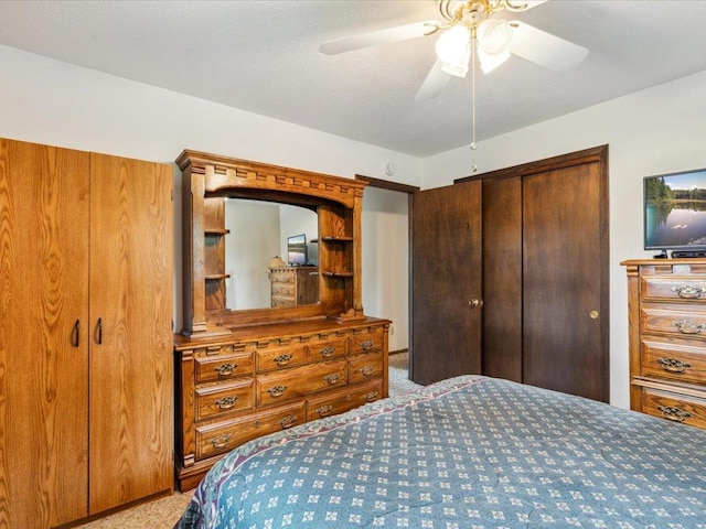 1474 Shamineau Dr, Motley, MN 56466 - carpeted bedroom with a closet and a ceiling fan