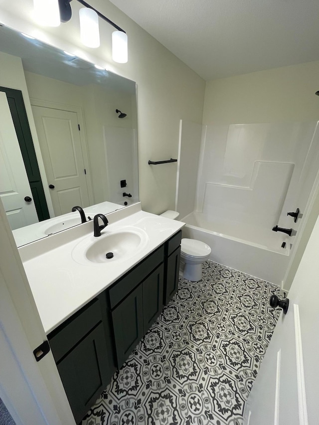 32755 Naples St NE, Cambridge, MN 55008 - full bath featuring vanity, toilet, and washtub / shower combination