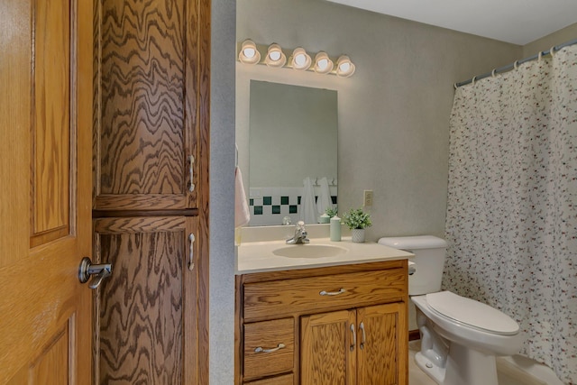 1506 6th Ave N, Sartell, MN 56377 - full bath featuring vanity, toilet, and a shower with curtain
