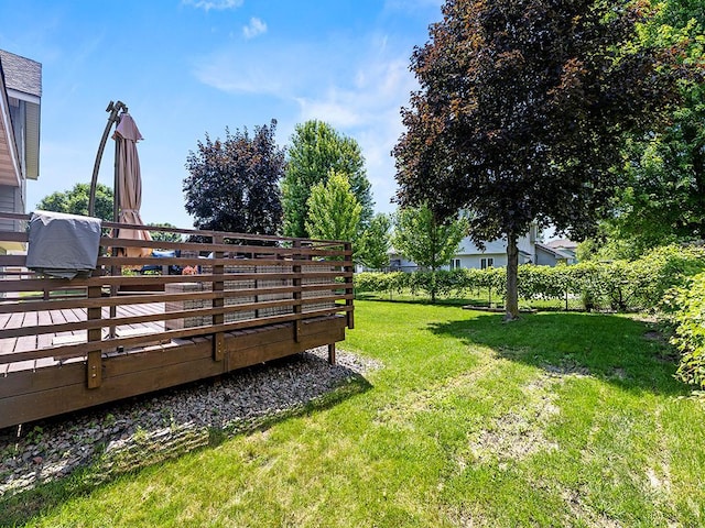 201 3rd St NW, Saint Michael, MN 55376 - view of green lawn featuring a wooden deck