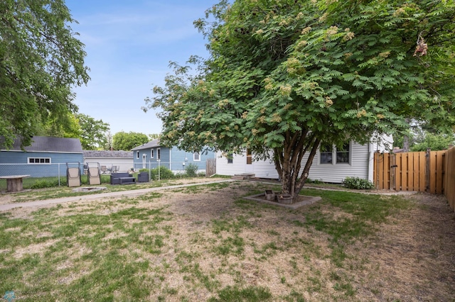 1514 2nd St N, Fargo, ND 58102 - view of yard with a gate