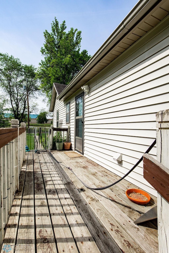 425 12th Ave S, Fargo, ND 58103 - view of deck