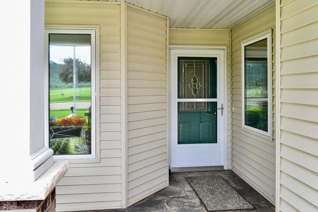 705 14th St, Wabasha, MN 55981 - view of entrance to property