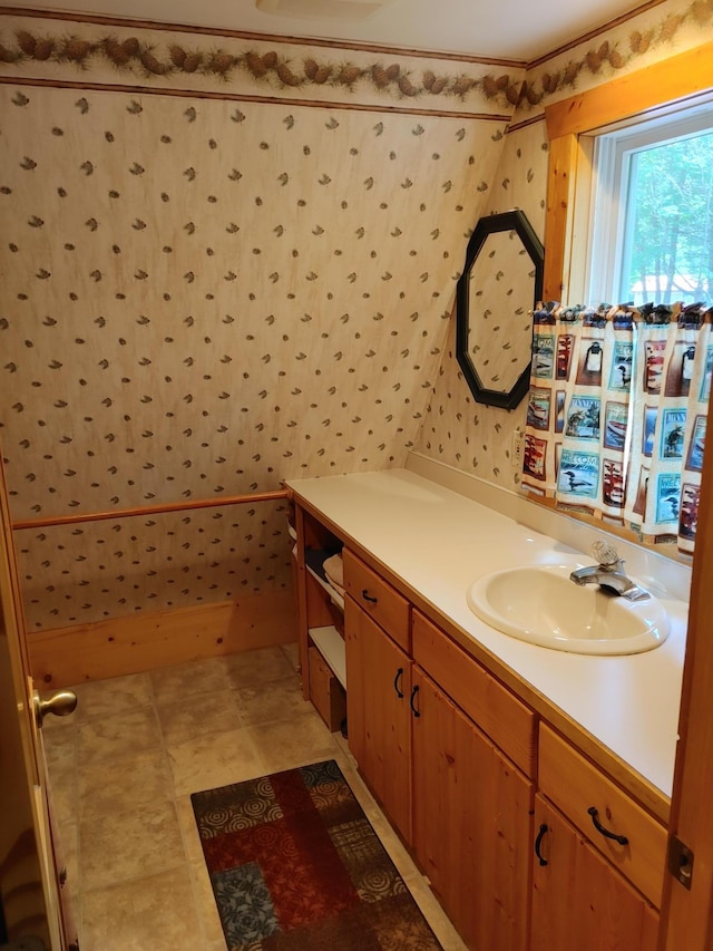 76683 Long Lake Rd, Kettle River Twp, MN 55795 - bathroom featuring vanity