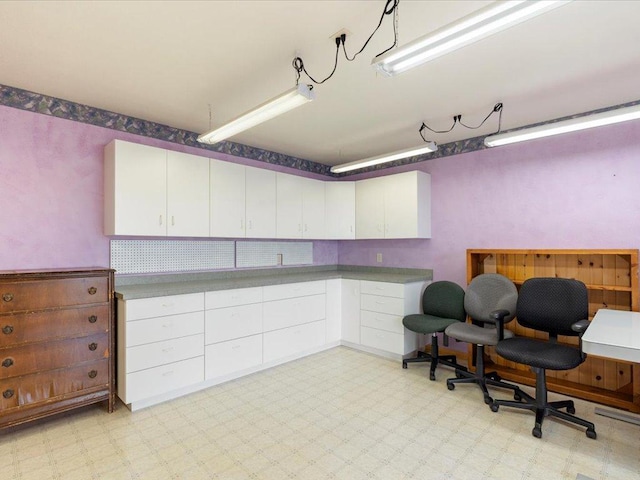 9174 Aloha Ln, Pelican Twp, MN 56472 - office space featuring light floors