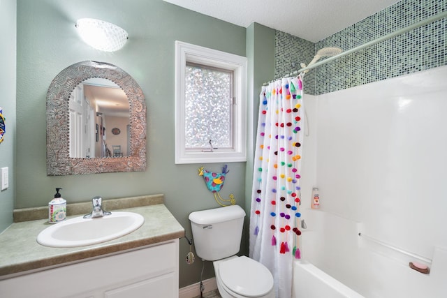 2146 84th Ave, Osceola, WI 54020 - full bath with toilet, vanity, shower / bath combo with shower curtain, and a textured ceiling
