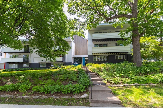 1269 Cleveland Ave N Unit 2B, Saint Paul, MN 55108 - view of building exterior