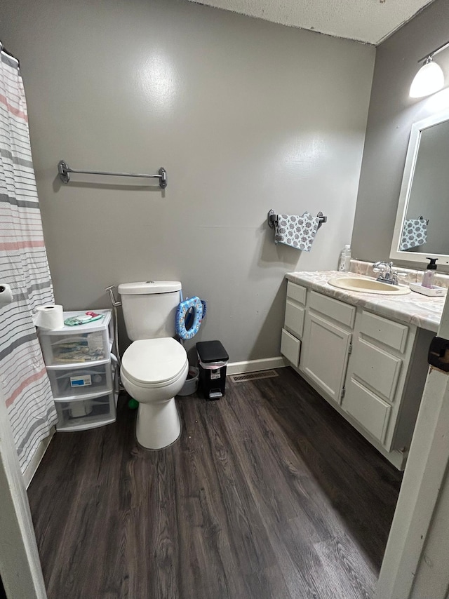 140 Northern Ave NW, Blackduck, MN 56630 - full bathroom with vanity and wood finished floors