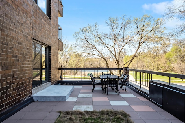 2885 Knox Ave S Unit 202, Minneapolis, MN 55408 - balcony with outdoor dining space