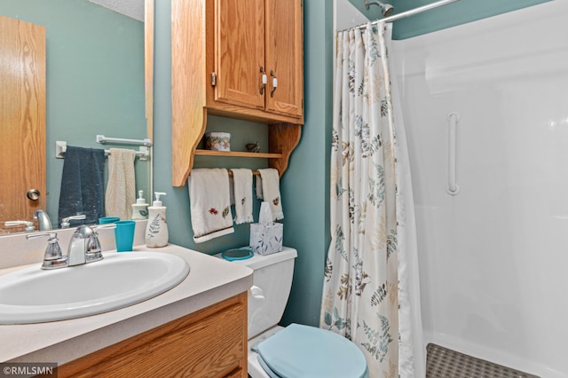 914 106th Ave NW, Coon Rapids, MN 55433 - bathroom featuring vanity and a shower with curtain