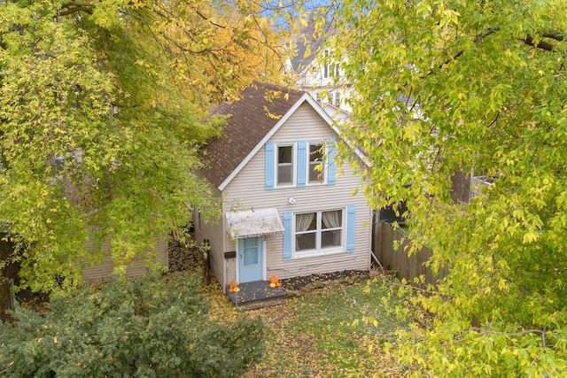 892 Lawson Ave E, Saint Paul, MN 55106 - photo 1