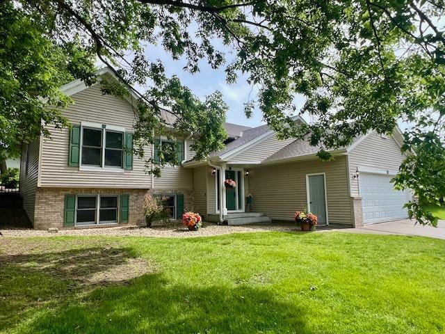 131 24th St W, Hastings, MN 55033 - photo 2