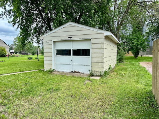114 Thompson Ave, Rushmore, MN 56168 - view of detached garage