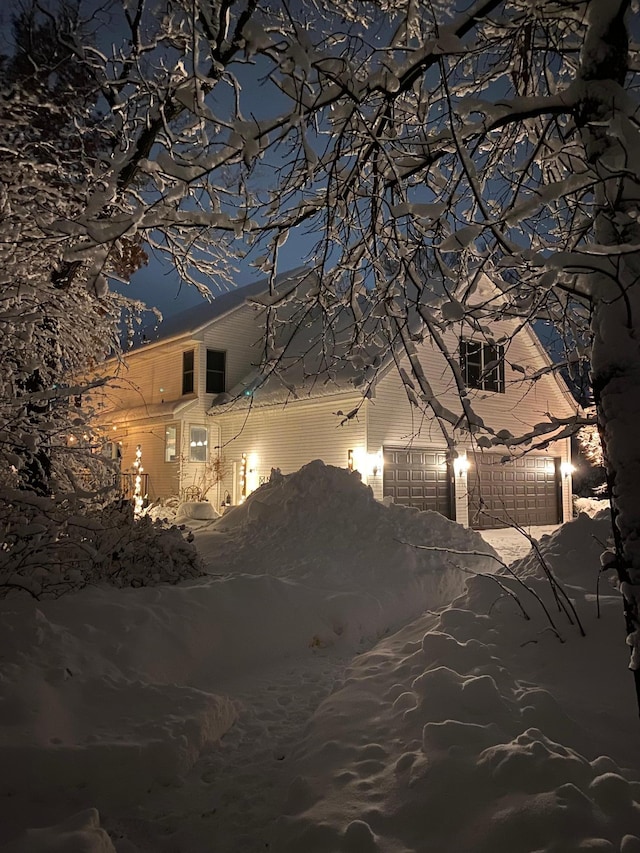 1848 141st Ln NE, Ham Lake, MN 55304 - view of property exterior at night