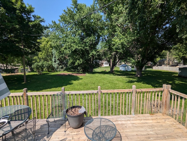 16522 Elm Dr, Minnetonka, MN 55345 - wooden terrace with a lawn