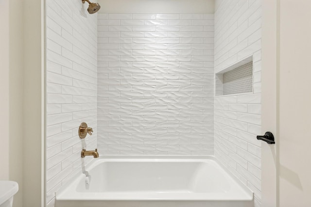10172 Peony Ln N, Maple Grove, MN 55311 - full bathroom featuring shower / washtub combination and toilet