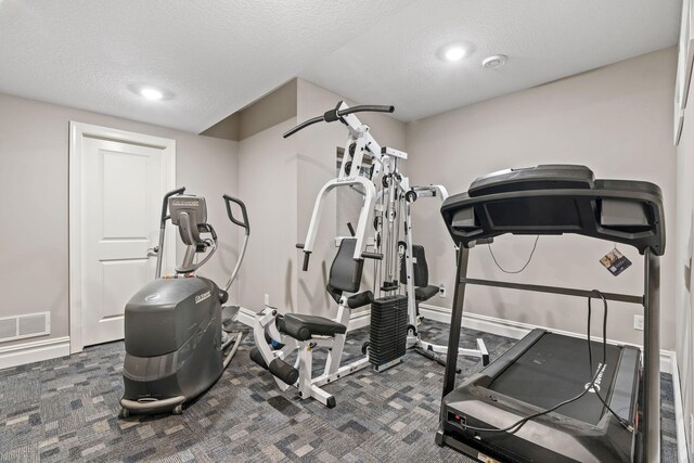 1270 Crosswinds Ct, Waconia, MN 55387 - workout area with carpet flooring, baseboards, a textured ceiling, and recessed lighting