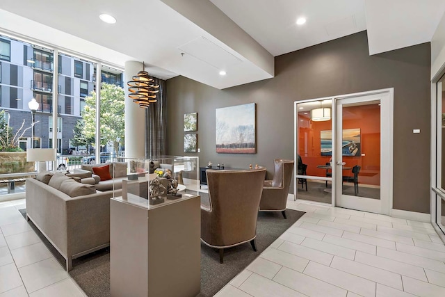 215 10th Ave S Unit 425, Minneapolis, MN 55415 - common area with recessed lighting and expansive windows