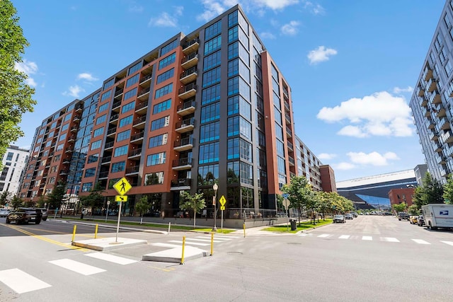 215 10th Ave S Unit 425, Minneapolis, MN 55415 - view of property