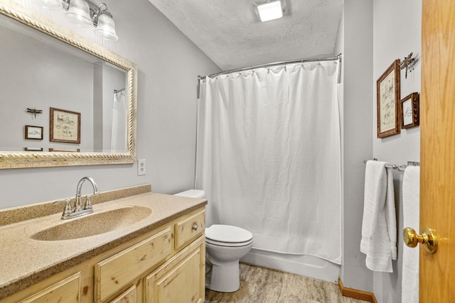 1201 Maplewood Dr, Delano, MN 55328 - full bath featuring toilet, vanity, a textured ceiling, wood finished floors, and shower / bath combination with curtain
