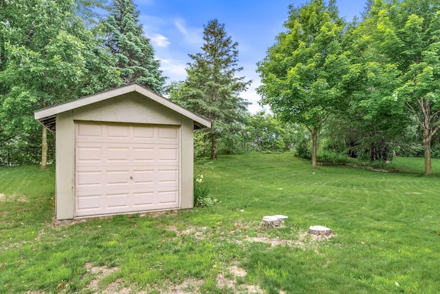 1201 Maplewood Dr, Delano, MN 55328 - view of garage