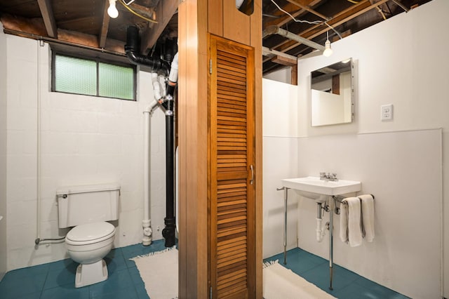 4313 Arthur St NE, Columbia Heights, MN 55421 - bathroom featuring toilet and a sink